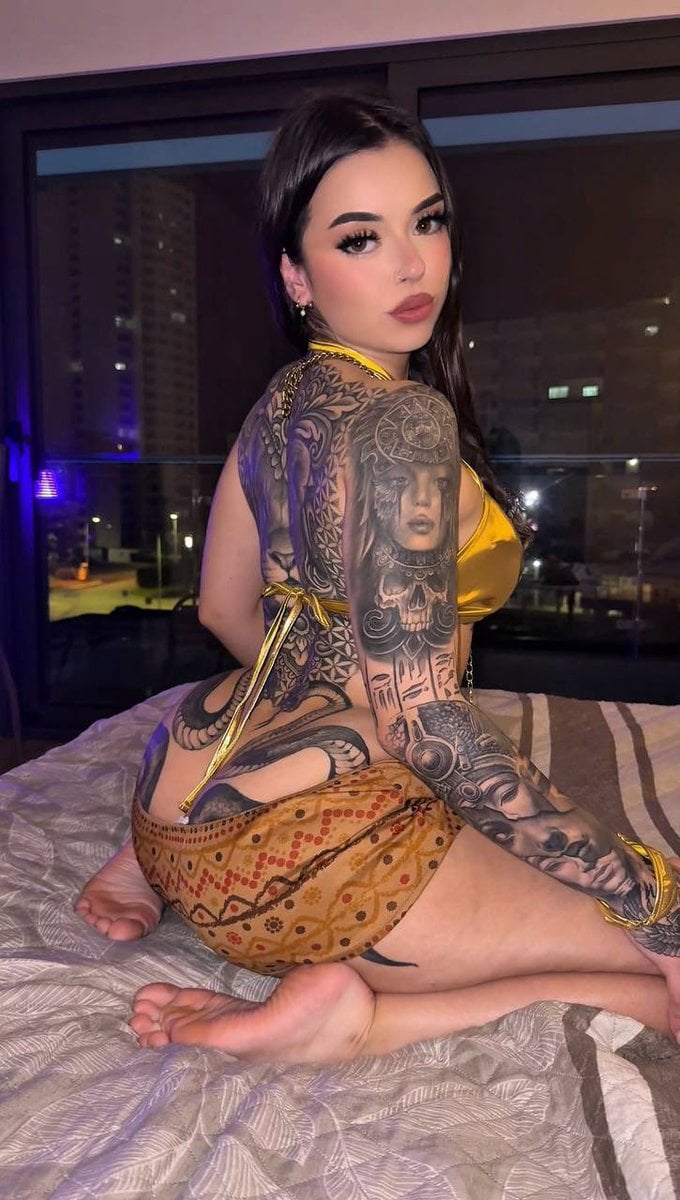 Paula Segarra - Free pics, galleries & more at Babepedia