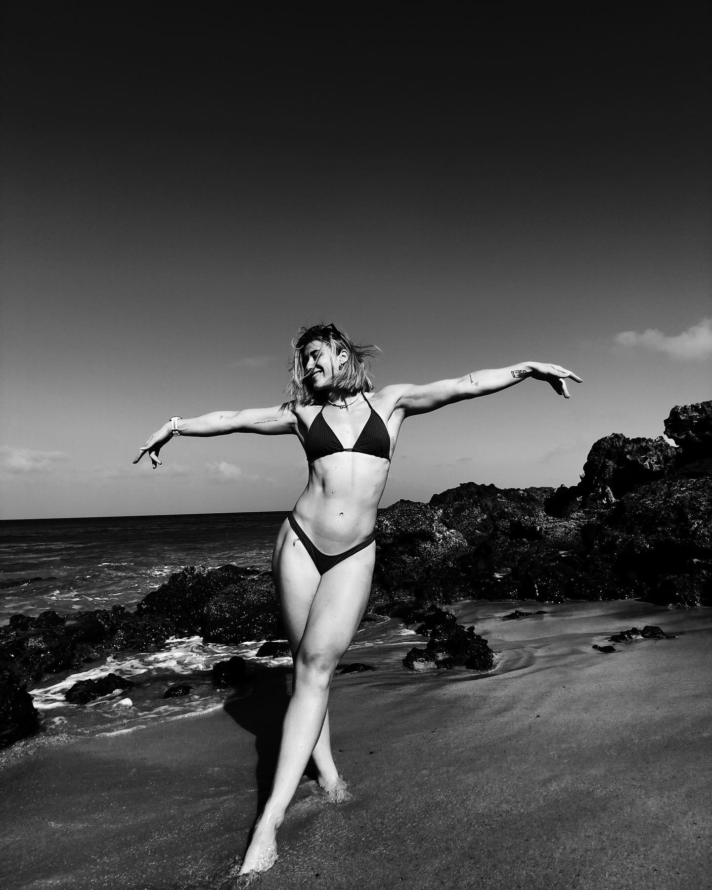 Pauline Grabosch - Free pics, galleries & more at Babepedia
