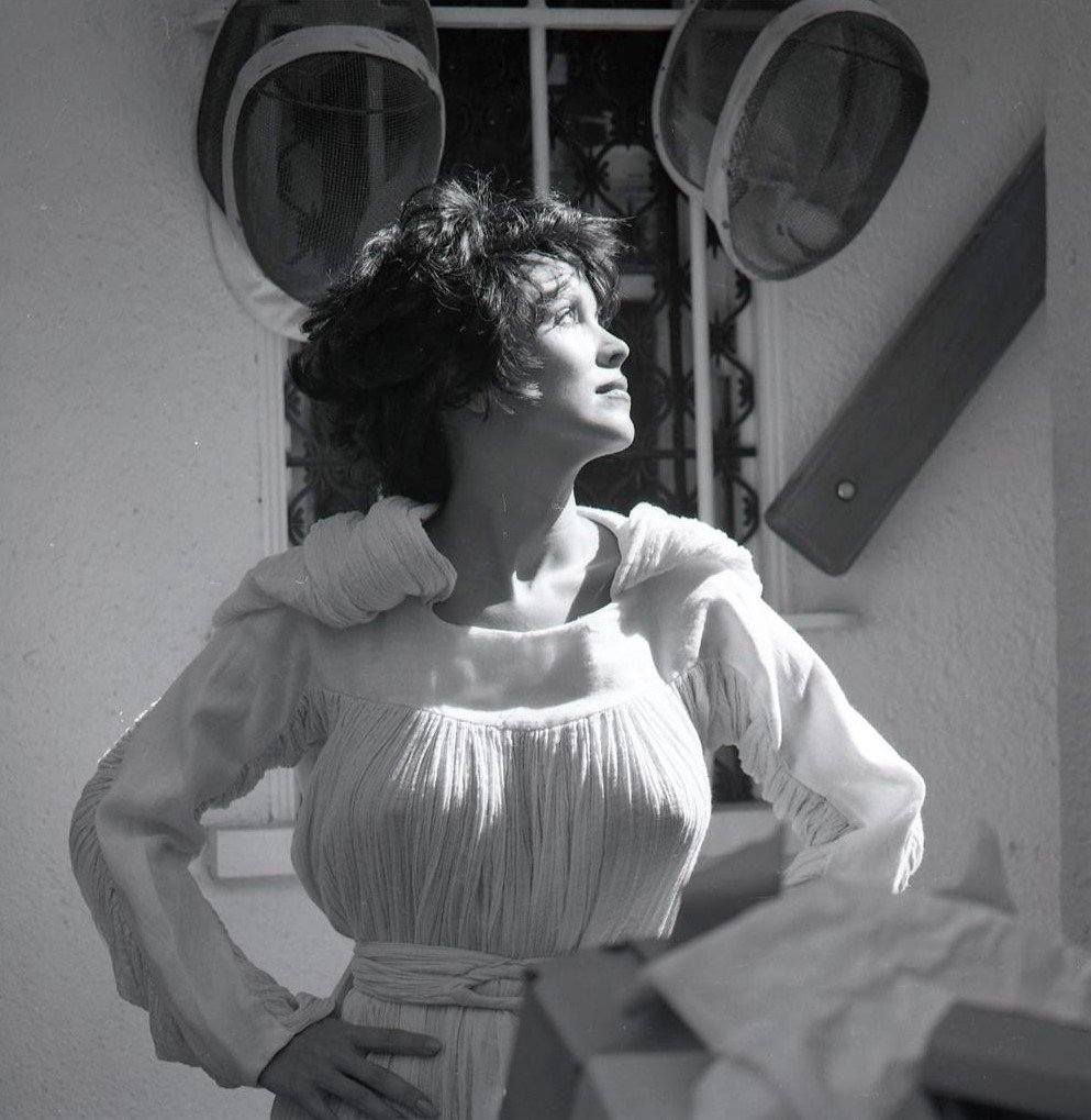 Phyllis Davis - Free pics, galleries & more at Babepedia
