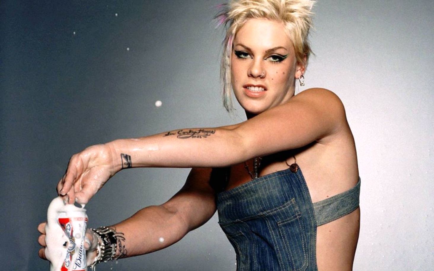 Pink - Free pics, galleries & more at Babepedia