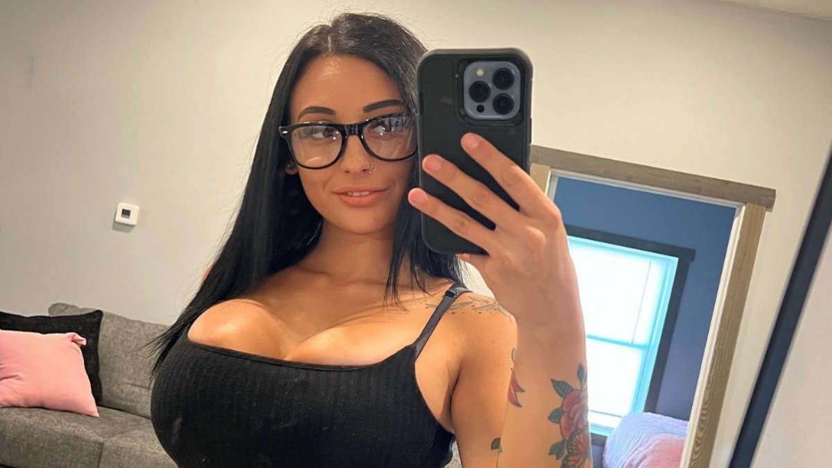 Playgirl jaelyn nudes