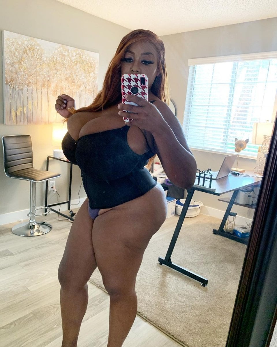Poetry Travis - Free pics, galleries & more at Babepedia