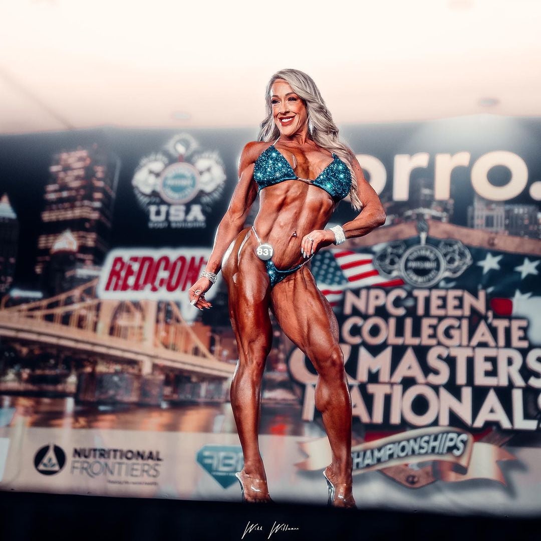 Rachelle Rosenberg - Free pics, galleries & more at Babepedia