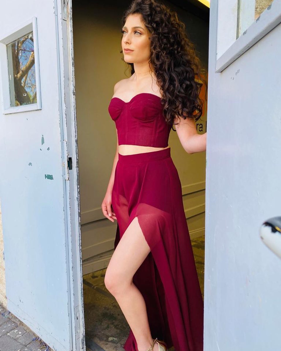 Roni Daloomi - Aktorka, Muzyk, Gwiazda reality show