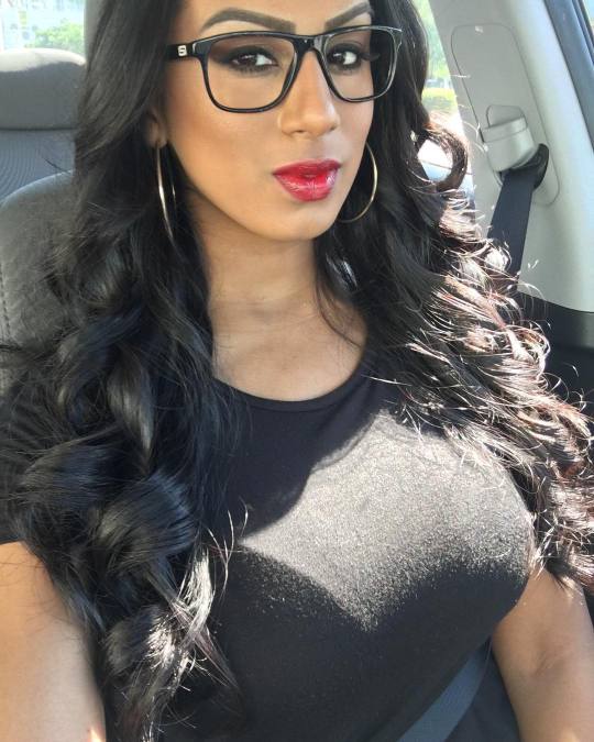 rozena ally, roze ally and rosey rose in answer #2460266