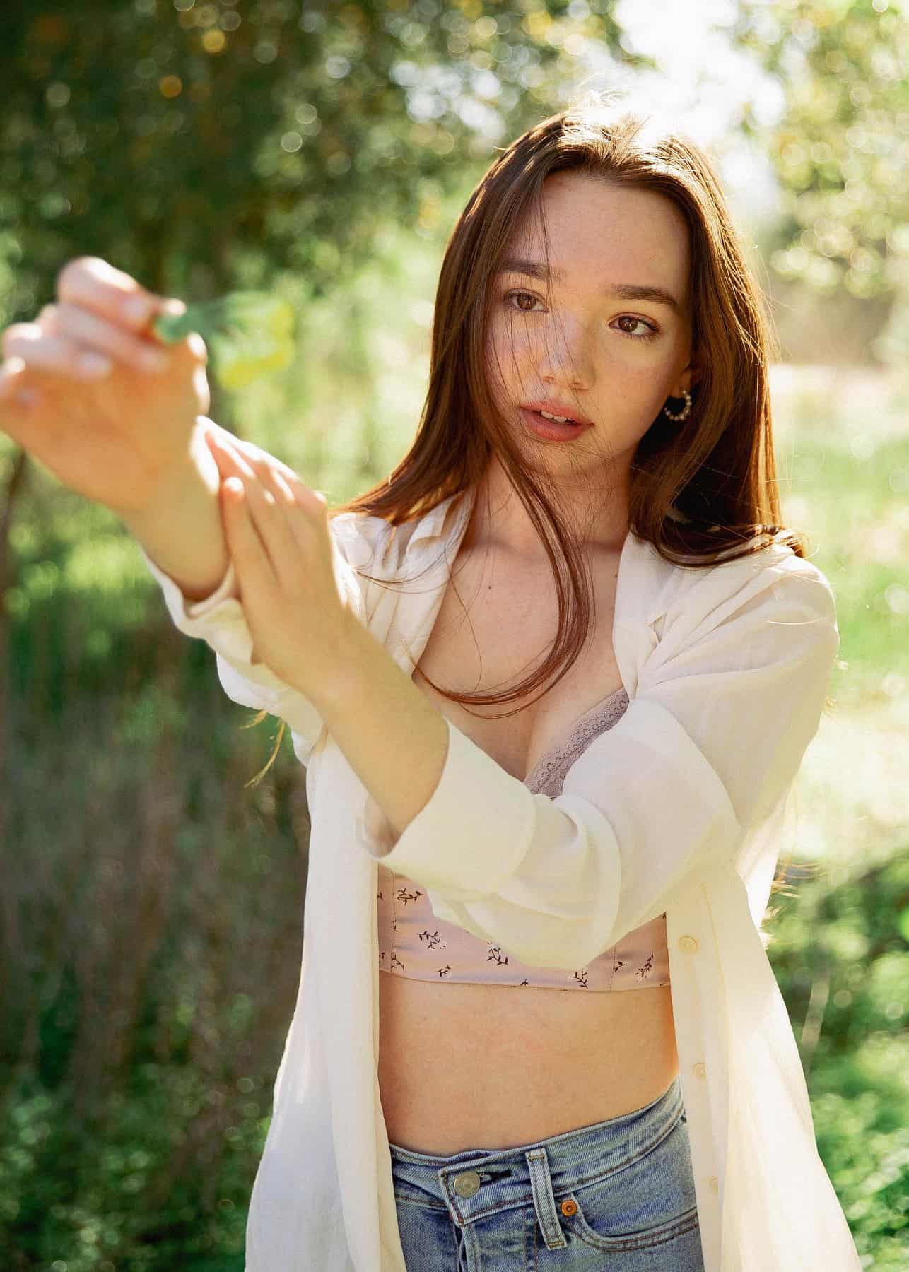 Ruby Jay - Free pics, galleries & more at Babepedia