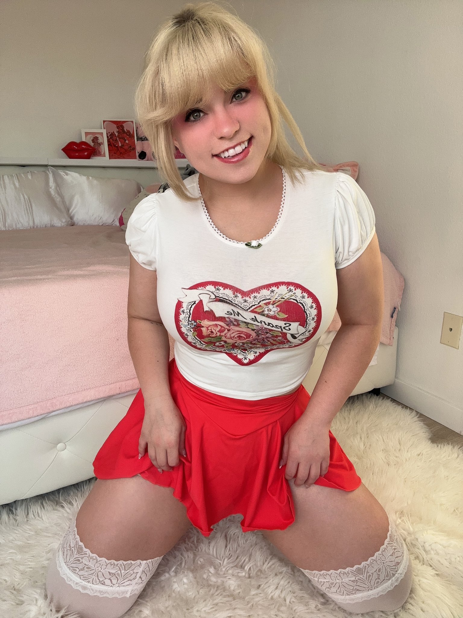 Sabrina Banks (Onlyfans) - Free nude pics, galleries & more at Babepedia