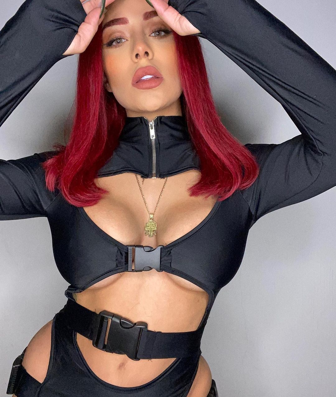 Samii Herrera - Free pics, galleries & more at Babepedia