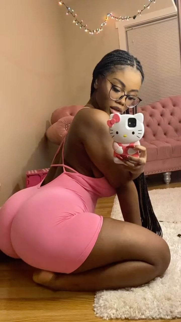 Santassweetest radiates post-orgasm glow