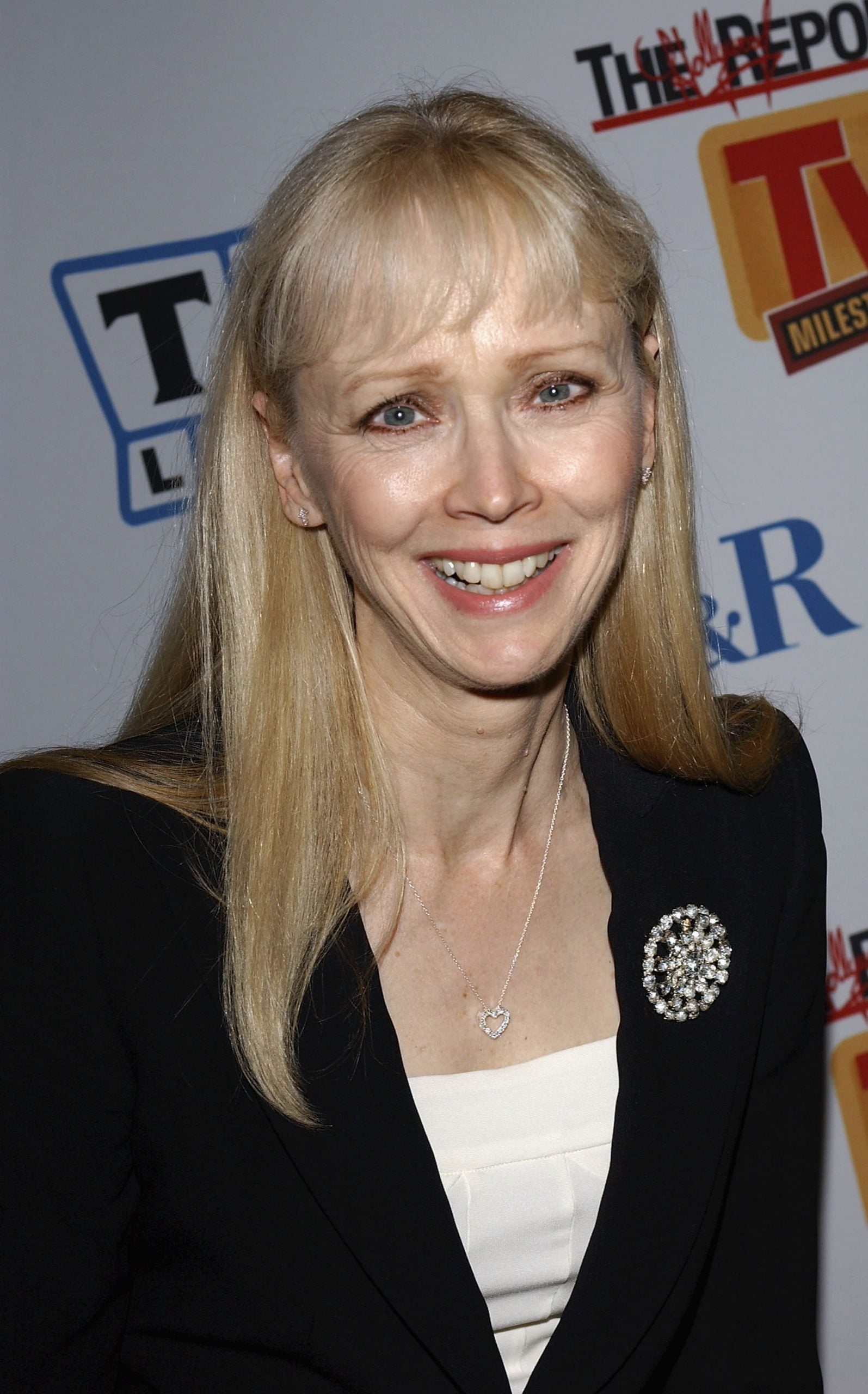 Shelley Long - Free pics, galleries & more at Babepedia