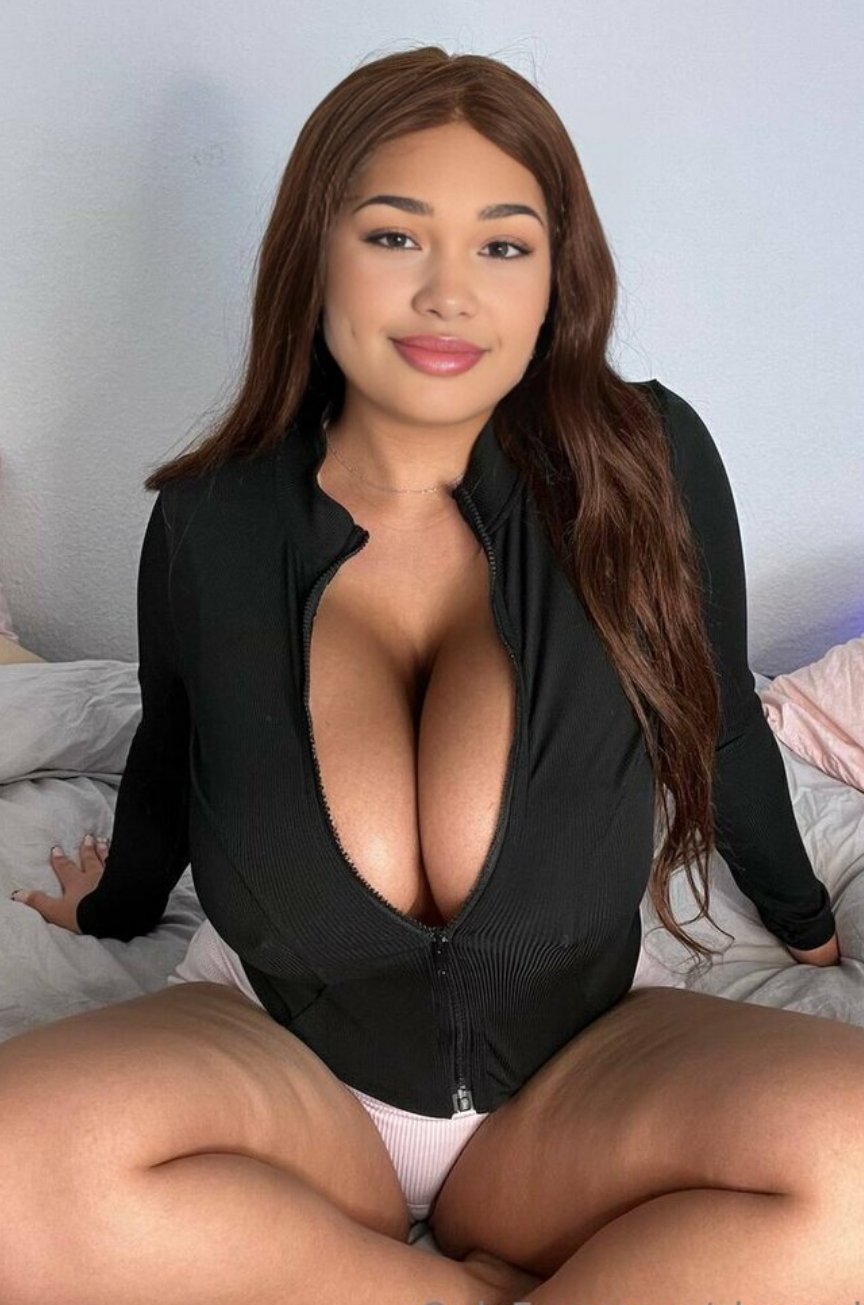 Sherry Hicks - Free pics, galleries & more at Babepedia