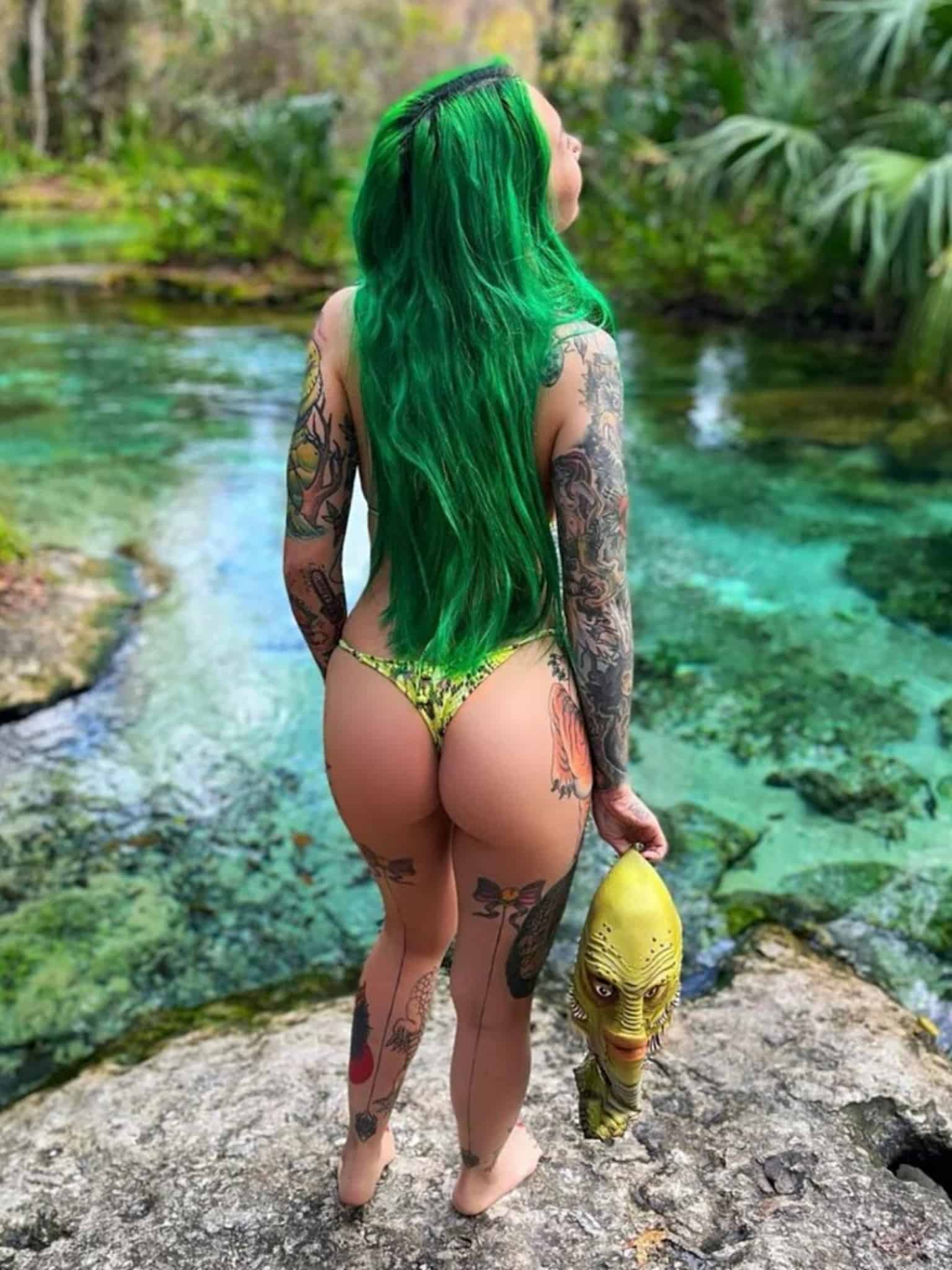 Shotzi Blackheart - Free nude pics, galleries & more at Babepedia