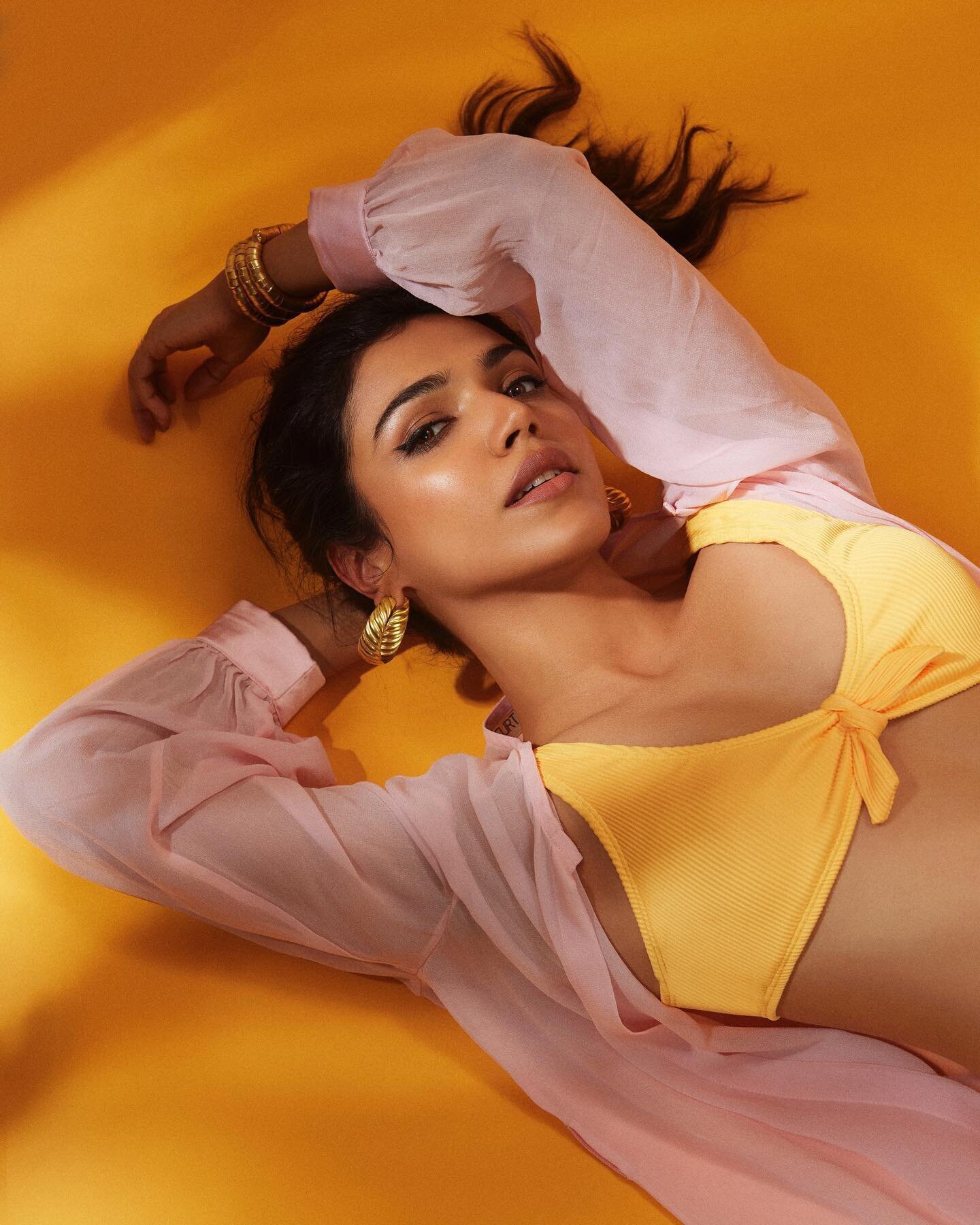 Shriya Pilgaonkar - Free pics, galleries & more at Babepedia