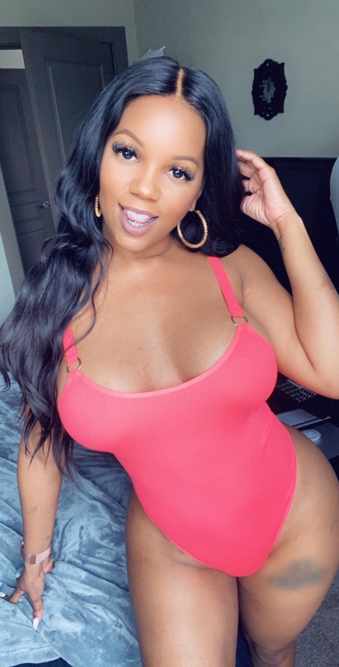 Sierra Sinclair - Free pics, galleries & more at Babepedia