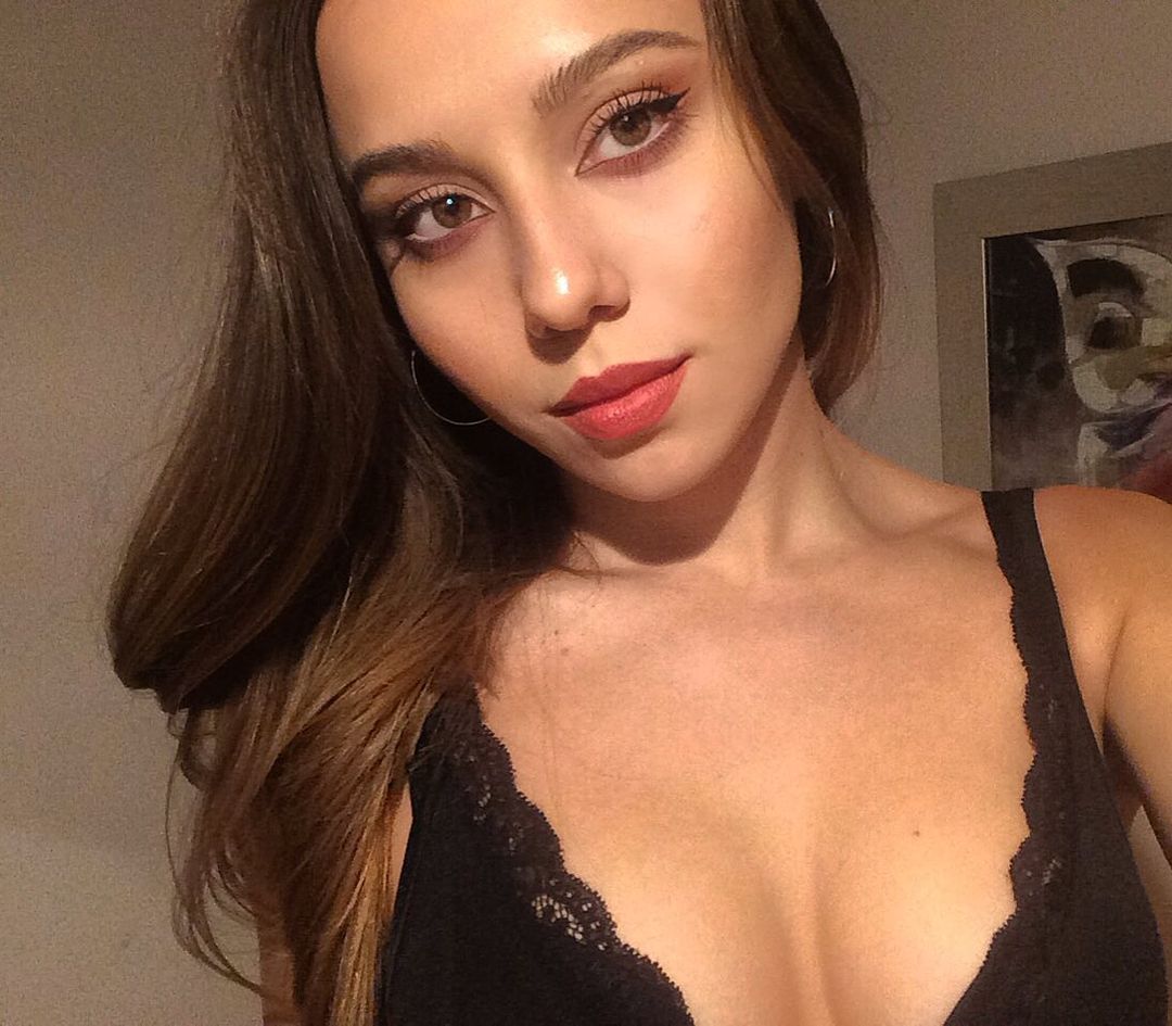 Sinem özgür onlyfans nudes Sexy Media Girls on of nudes show 