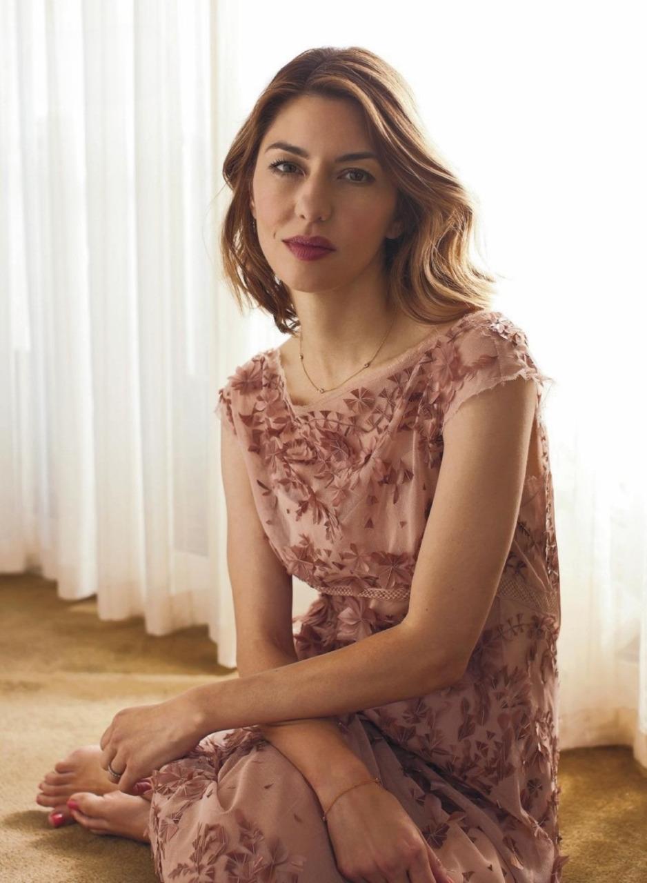 Sofia Coppola - Free pics, galleries & more at Babepedia