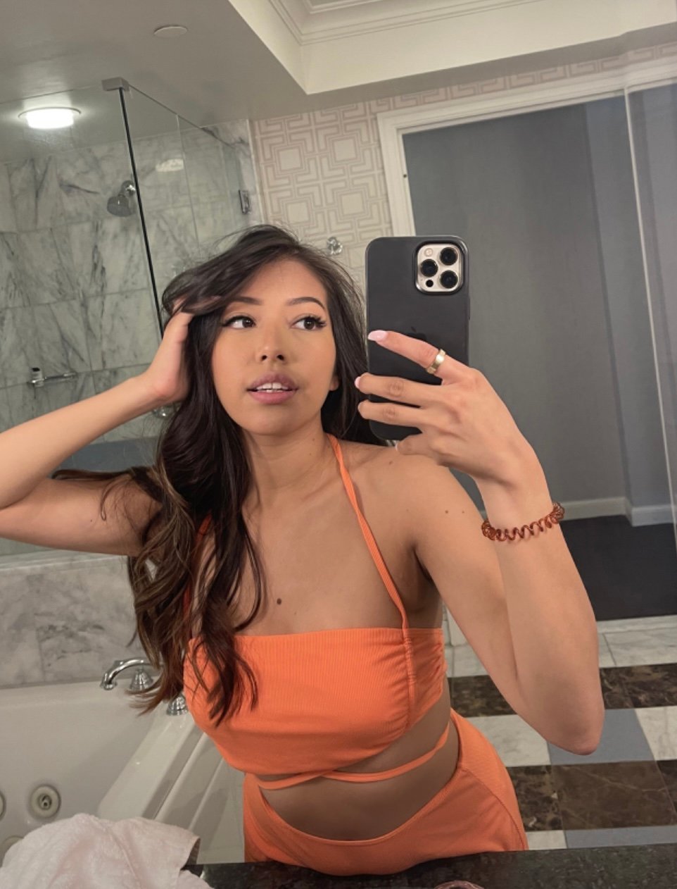 Sofie Gostosa - Free nude pics, galleries & more at Babepedia