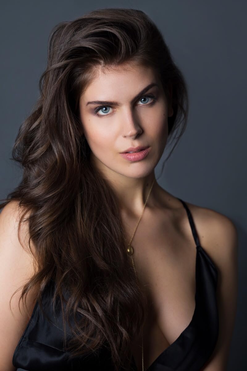 Solveig Eva - Free pics, galleries & more at Babepedia