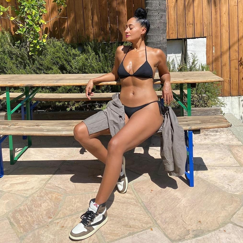Tracee Ellis Ross - Free pics, galleries & more at Babepedia
