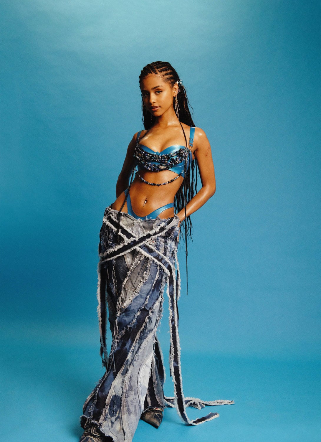 Tyla (Musician) - Free pics, galleries & more at Babepedia