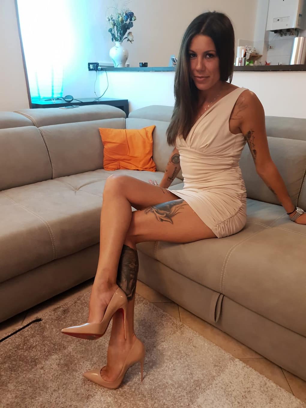 Valeria Curtis - Free nude pics, galleries & more at Babepedia