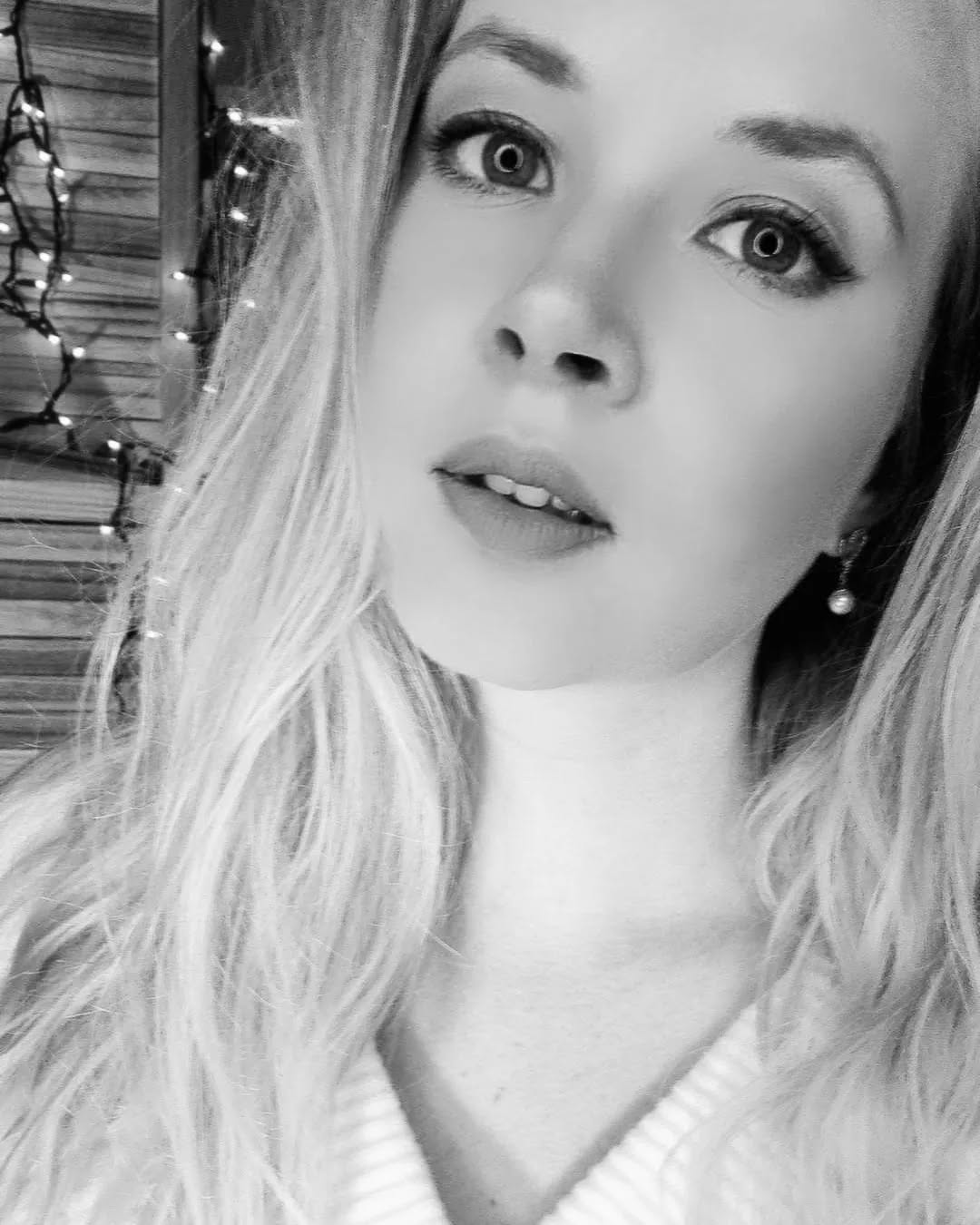 Valeriya ASMR - Free pics, galleries & more at Babepedia