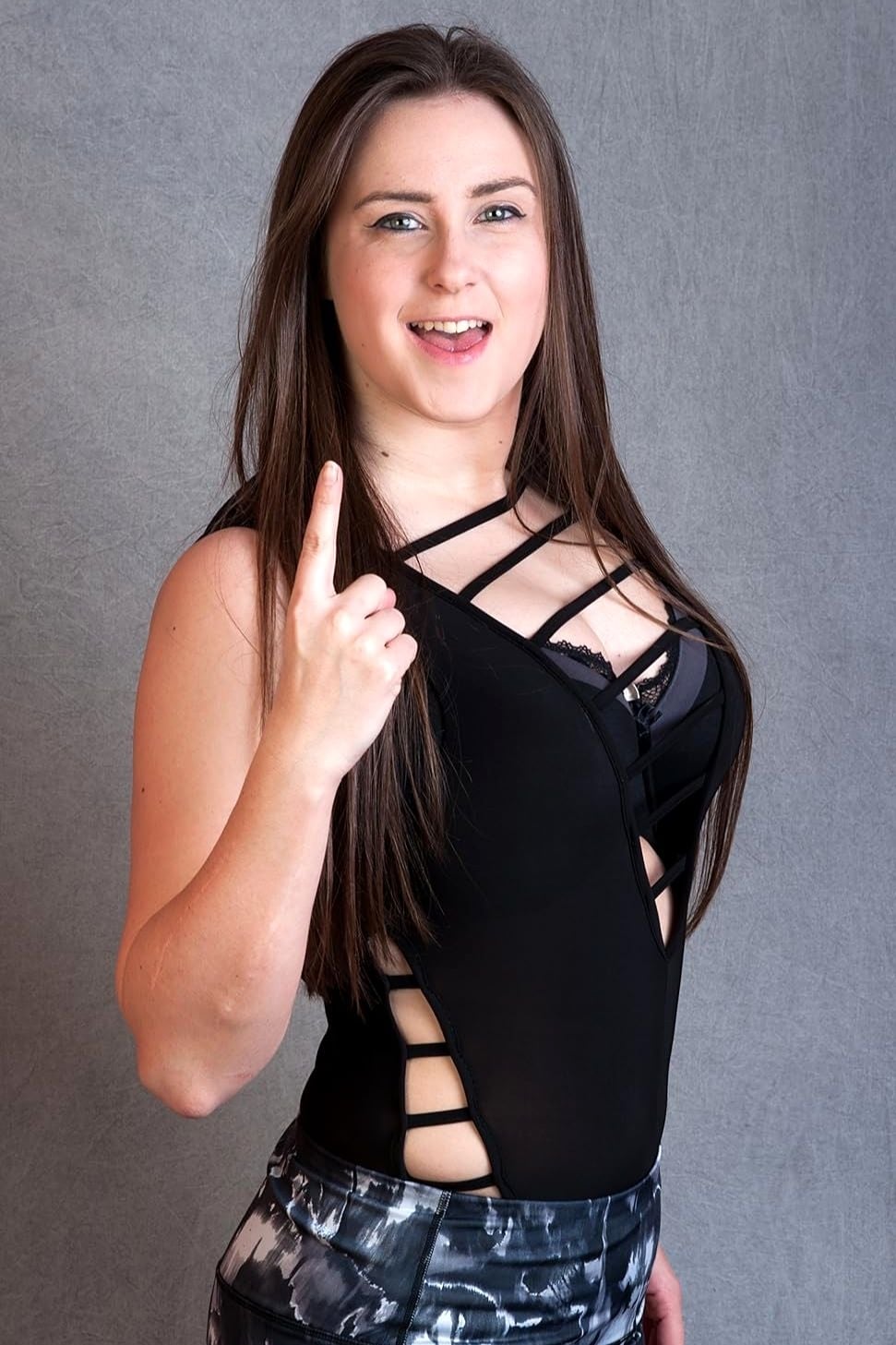 Victoria Owen - Sportsmenka: zapaśniczka (była)