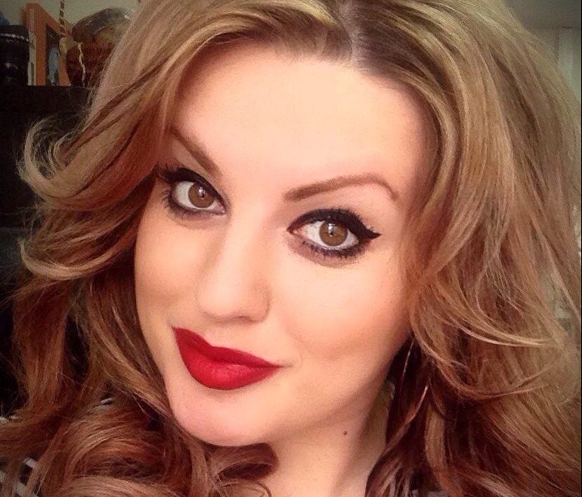 Viktoria Rasskazova - Komik