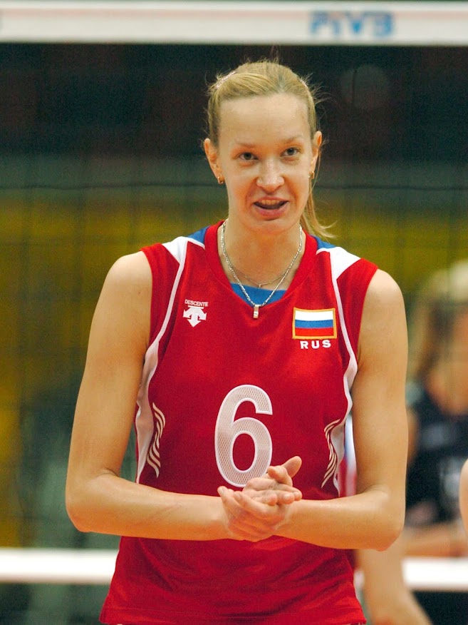 Yelena Godina - Sportsmenka: siatkarka (była)
