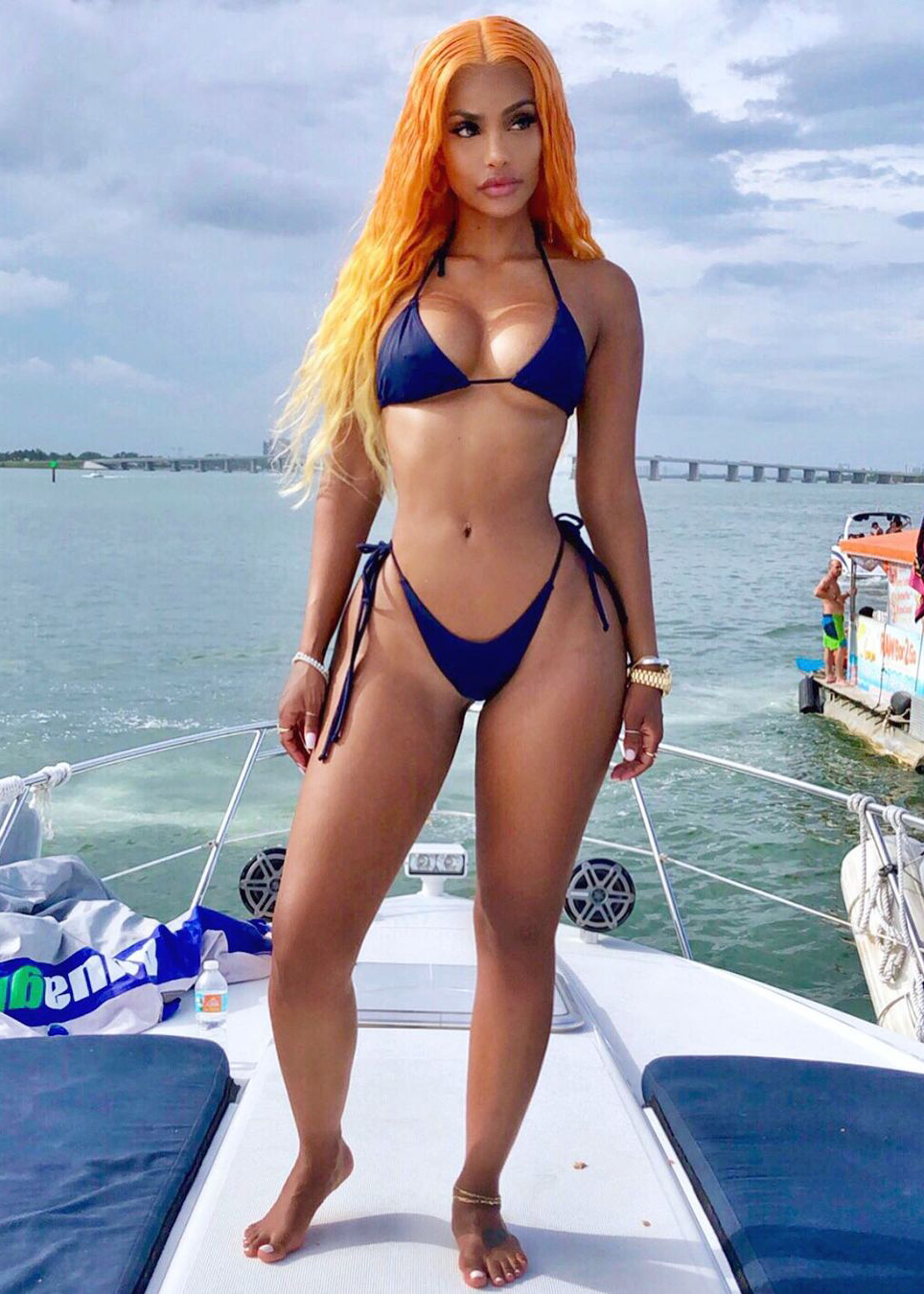 Yodit Yemane - Free sexy pics, galleries & more at Babepedia