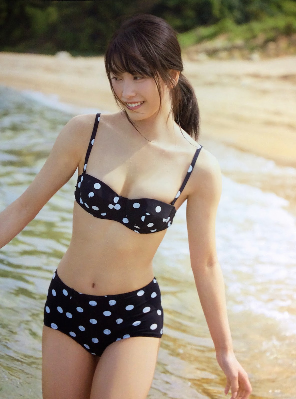 Yui Yokoyama - Free pics, galleries & more at Babepedia