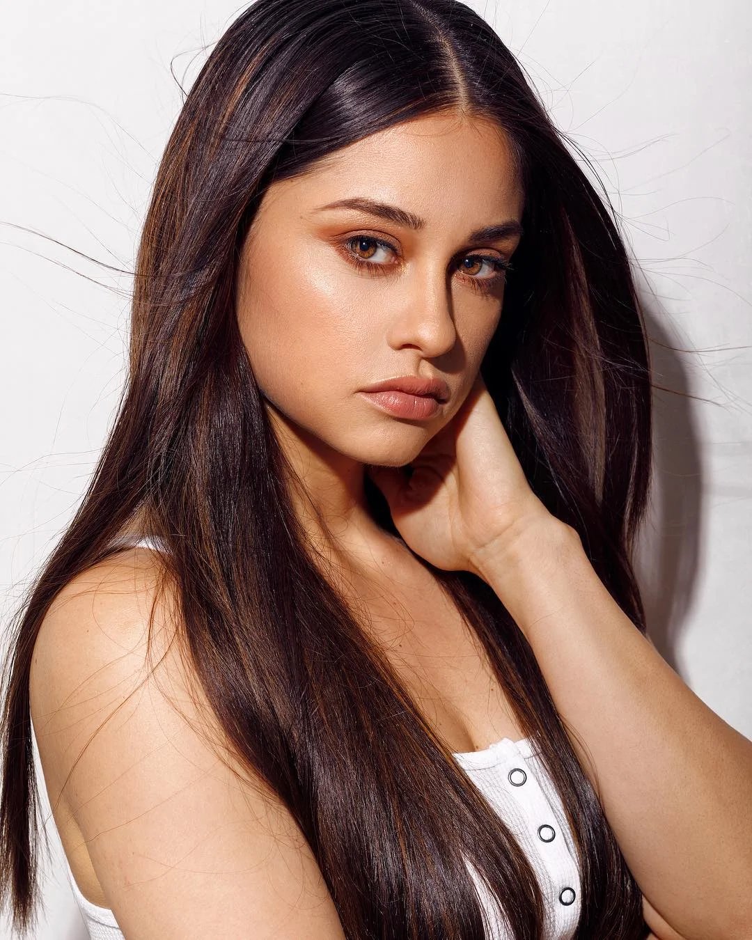 Yvette Monreal - Free pics, galleries & more at Babepedia