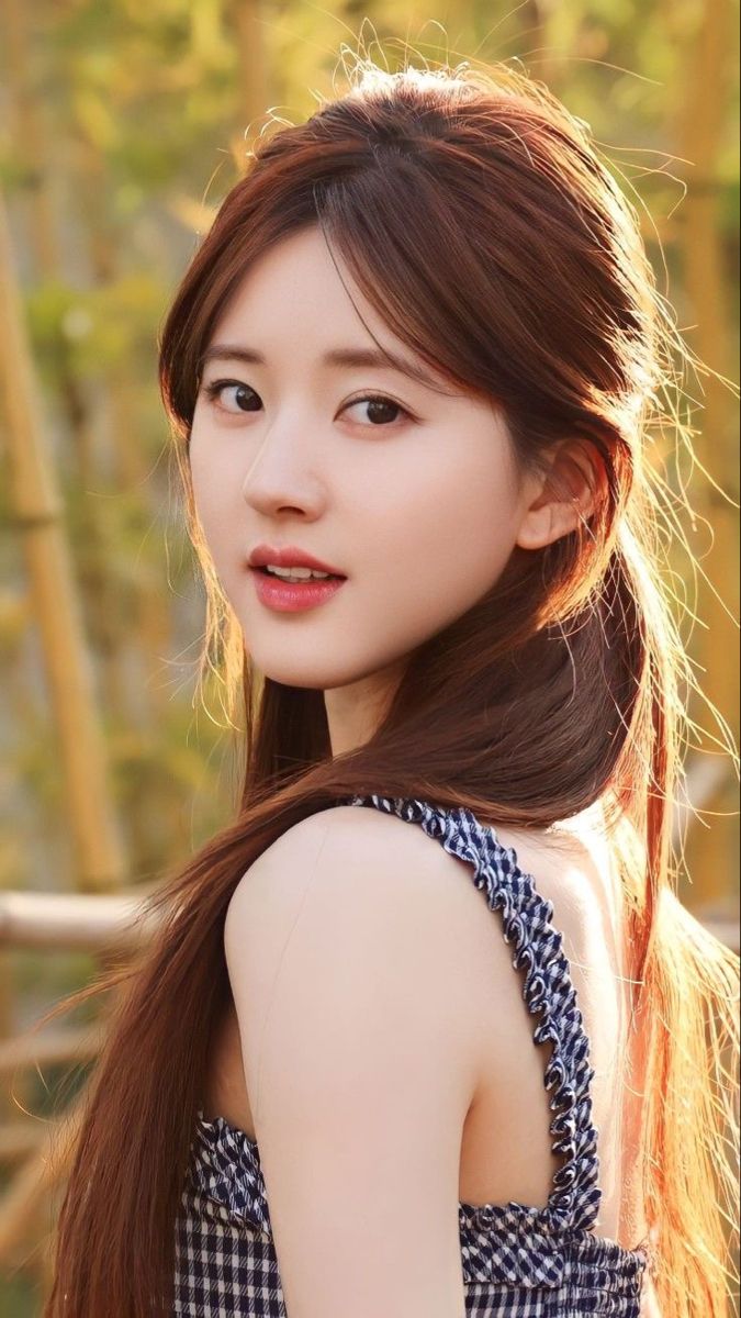 Zhao Lu Si - Aktorka, Muzyk