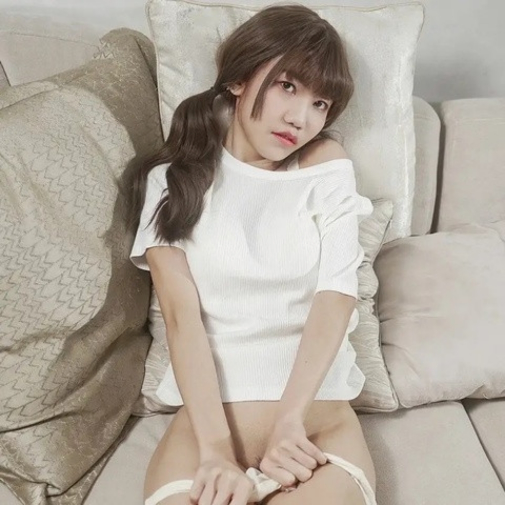 Zhou Ning - Aktorka porno