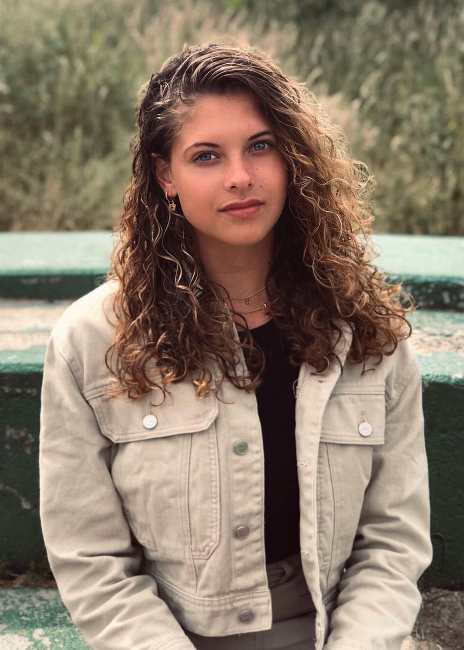 Zoe Sedney captivates